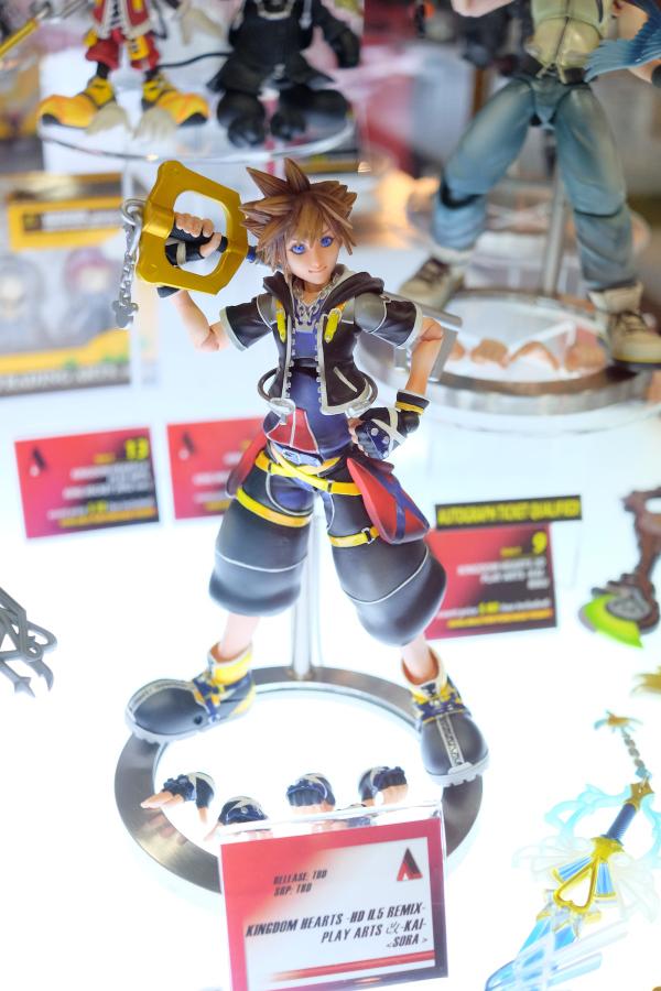 Kingdom Hearts 2 Sora Play Arts Kai Action Figure