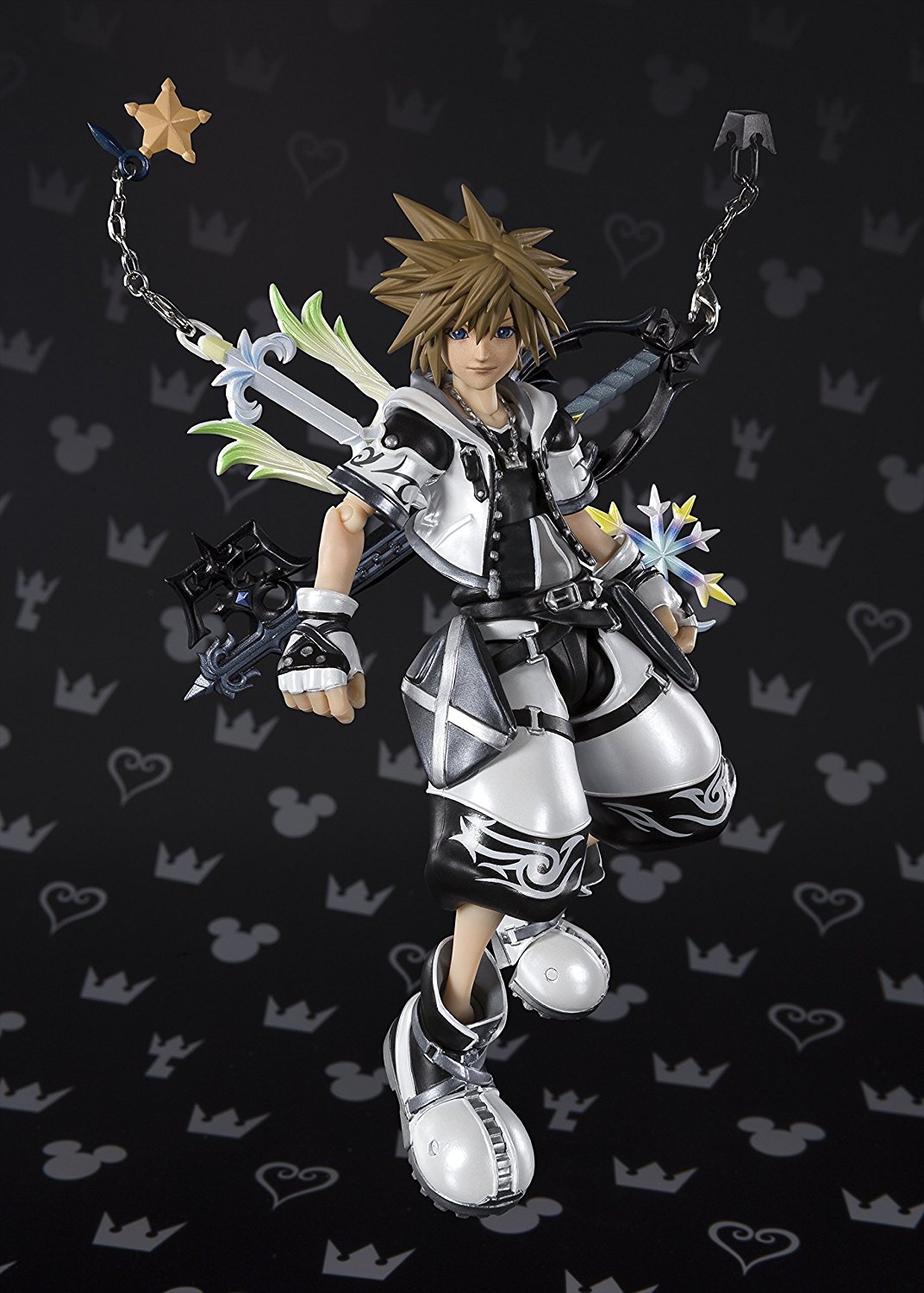 bandai s sh figuarts kh2 sora final form up for pre order on amazon news kingdom hearts insider sh figuarts kh2 sora final form